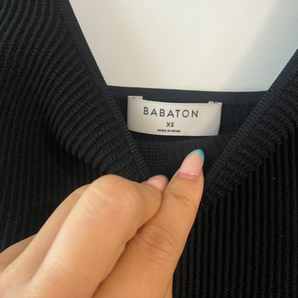 Aritzia Scuplt Knit Tank - black, sz xs - Picture 2 of 6